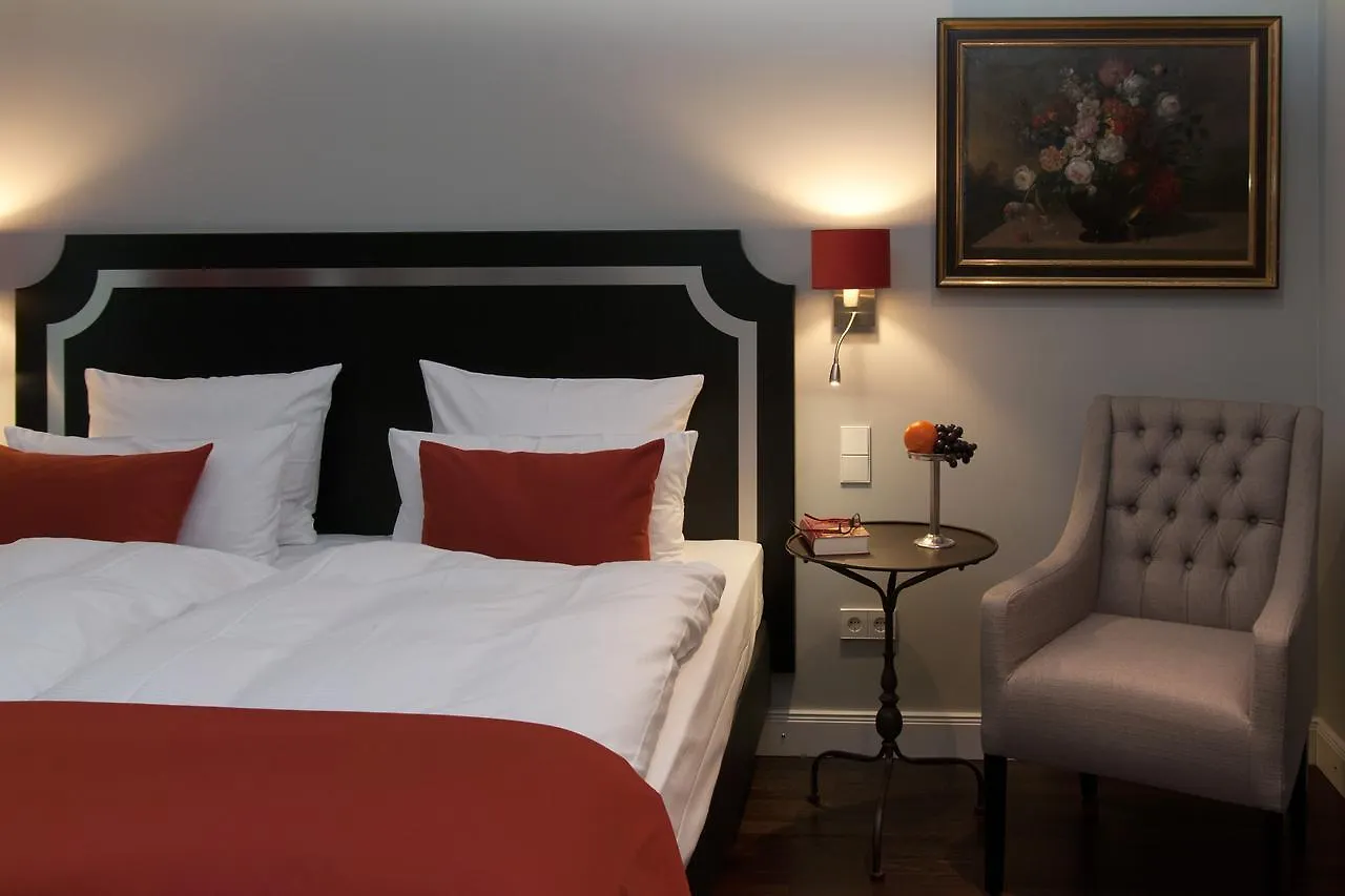 Hotel Im Hof Munich